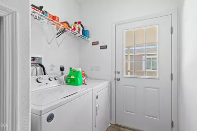 3555 S Pacific Highway #48, Medford, OR 97501 - Photo 19