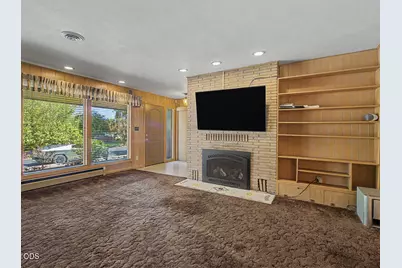 1118 Sequoia Street, Klamath Falls, OR 97601 - Photo 3
