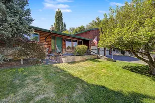1118 Sequoia St, Klamath Falls, OR 97601 - Photo 33