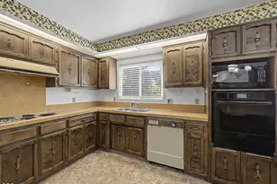 1118 Sequoia St, Klamath Falls, OR 97601 - Photo 11