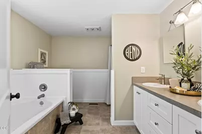 61579 Rockway Terrace, Bend, OR 97702 - Photo 13