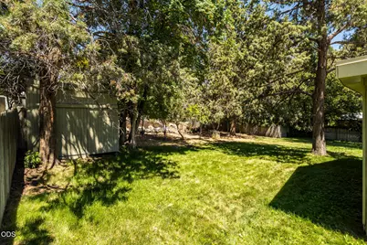 1278 NW Vicksburg Avenue, Bend, OR 97703 - Photo 31