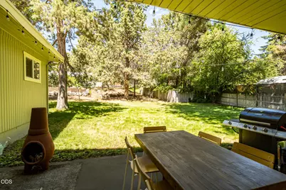 1278 NW Vicksburg Avenue, Bend, OR 97703 - Photo 11