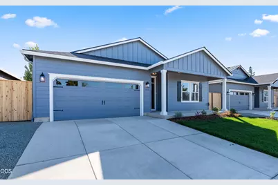 2223 Piazza Drive, Medford, OR 97501 - Photo 3
