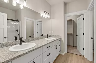 2223 Piazza Dr, Medford, OR 97501 - Photo 23