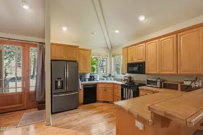 335 Mount Washington Drive, Bend, OR 97702 - Photo 3