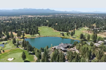 335 Mount Washington Drive, Bend, OR 97702 - Photo 31