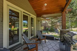 335 Mt Washington Dr, Bend, OR 97702 - Photo 25