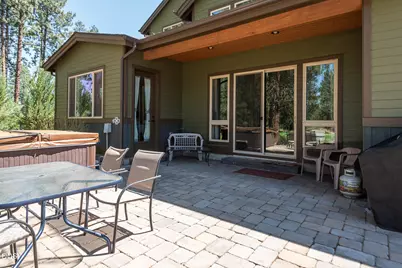 60484 Kangaroo Loop, Bend, OR 97702 - Photo 33