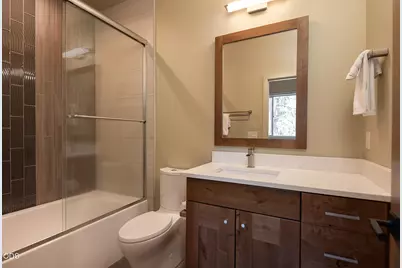 60484 Kangaroo Loop, Bend, OR 97702 - Photo 19