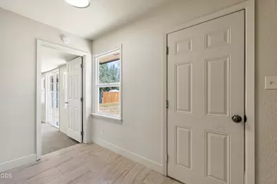 4225 Summers Lane, Klamath Falls, OR 97603 - Photo 33