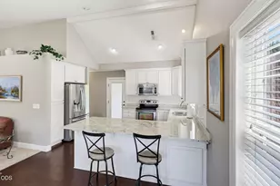 876 Holley Way, Central Point, OR 97502 - Photo 11