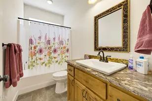 2248 Calico Ln, Medford, OR 97501 - Photo 23