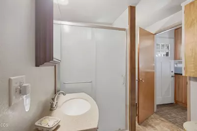 484 Granite Hill Road, Grants Pass, OR 97526 - Photo 9