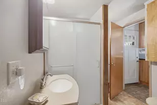 484 Granite Hill Rd, Grants Pass, OR 97526 - Photo 9