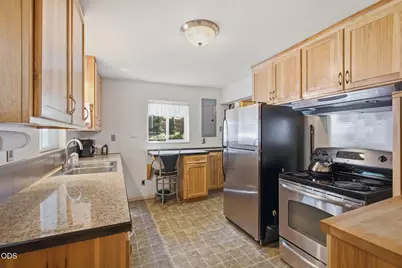 484 Granite Hill Road, Grants Pass, OR 97526 - Photo 5