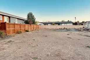 20795 Beaumont Dr, Bend, OR 97701 - Photo 1