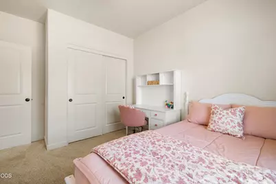 1949 W Williamson Avenue, Sisters, OR 97759 - Photo 19