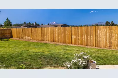 1949 W Williamson Avenue, Sisters, OR 97759 - Photo 27