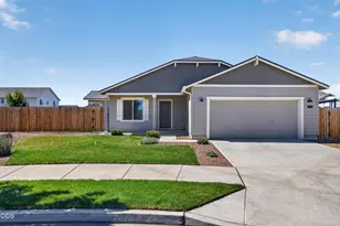 339 NW Par Ave, Madras, OR 97741 - Photo 1