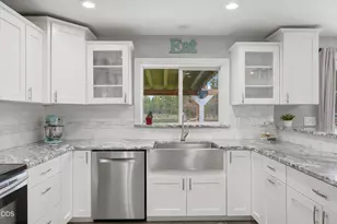 15965 Parkway Dr, La Pine, OR 97739 - Photo 13