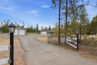 15965 Parkway Drive, La Pine, OR 97739 - Photo 9