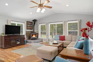 15965 Parkway Dr, La Pine, OR 97739 - Photo 11