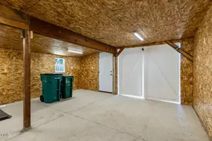1324 Johnson Ave, Klamath Falls, OR 97601 - Photo 23