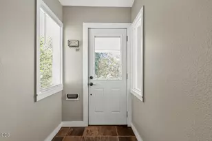 1324 Johnson Ave, Klamath Falls, OR 97601 - Photo 9