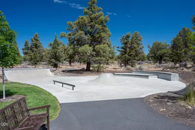 63825 Hunters Circle, Bend, OR 97701 - Photo 29