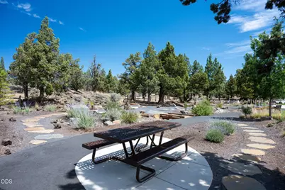 63825 Hunters Circle, Bend, OR 97701 - Photo 31