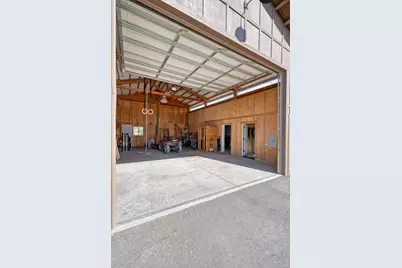13604 SW Harrison Way SW, Powell Butte, OR 97753 - Photo 17