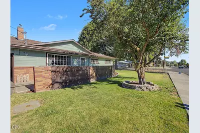 3697 Madison Street, Klamath Falls, OR 97603 - Photo 31