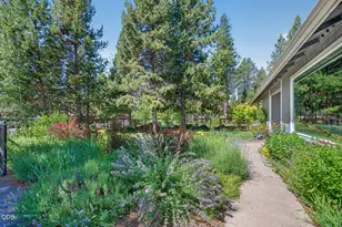 56125 Snow Goose Rd, Bend, OR 97707 - Photo 5