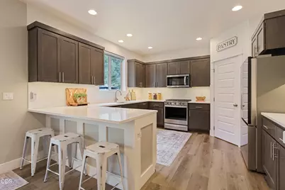 2409 NE Robinson Street, Bend, OR 97701 - Photo 11