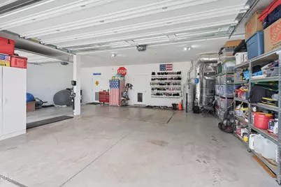 2409 NE Robinson Street, Bend, OR 97701 - Photo 67