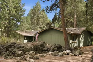 20453 Mainline Rd, Bend, OR 97702 - Photo 3