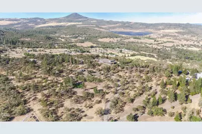 4000 E Antelope Road, Eagle Point, OR 97524 - Photo 3