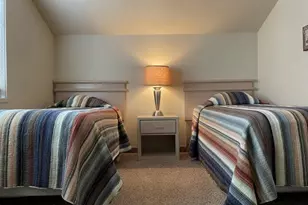1916 Redtail Hawk Dr, Redmond, OR 97756 - Photo 13
