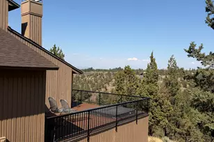 1916 Redtail Hawk Dr, Redmond, OR 97756 - Photo 3