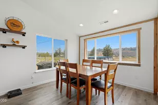 4819 SW Trout Rd, Terrebonne, OR 97760 - Photo 17