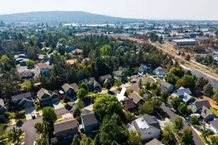 3022 NE Quiet Canyon Dr, Bend, OR 97701 - Photo 53