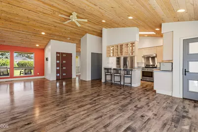 649 NW 21st Court, Redmond, OR 97756 - Photo 23