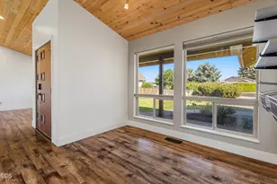 649 NW 21st Ct, Redmond, OR 97756 - Photo 29
