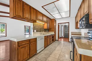 27798 Hwy 140 E, Bonanza, OR 97623 - Photo 19