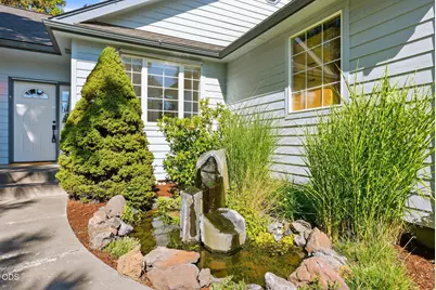 947 SE Sunwood Court, Bend, OR 97702 - Photo 3