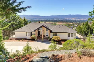 1544 Satellite Dr, Medford, OR 97504 - Photo 13