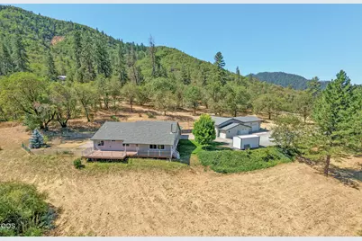 620 Wards Creek Road, Rogue River, OR 97537 - Photo 49