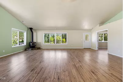 620 Wards Creek Road, Rogue River, OR 97537 - Photo 11
