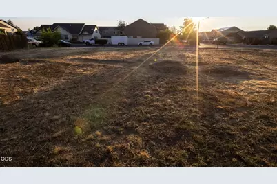 0 29th Street SW #Lot 59, Redmond, OR 97756 - Photo 5